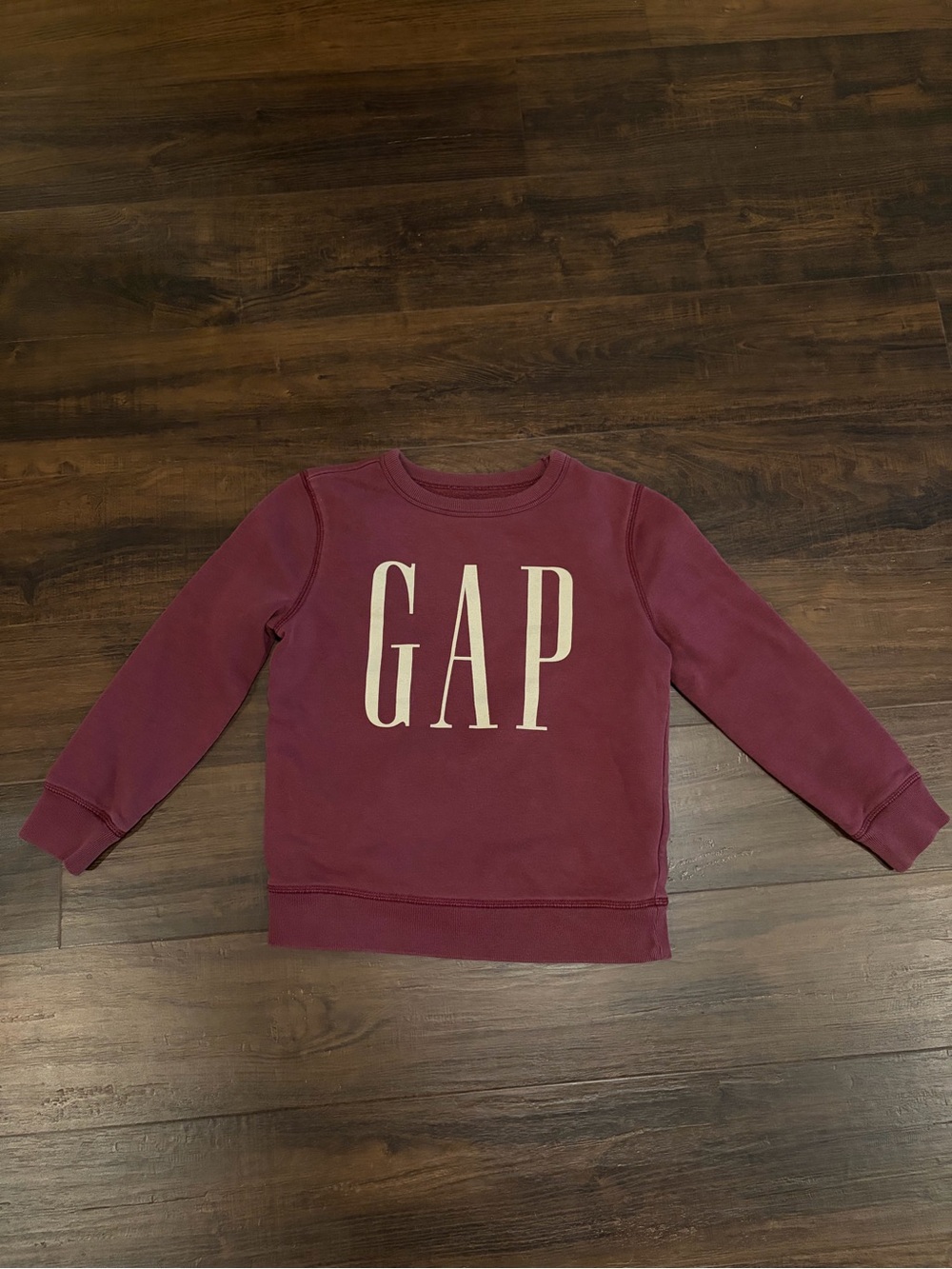 Gap Kids Maroon Crewneck Sweatshirt 6–7 Years Small